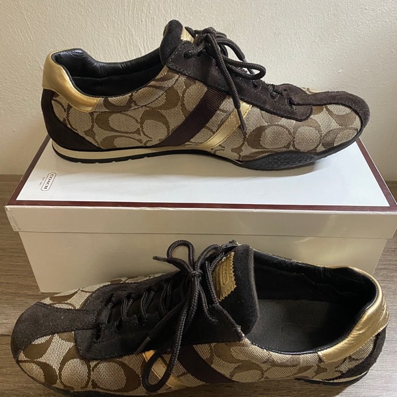 COACH Authentic Sneakers - Picture 4 of 10